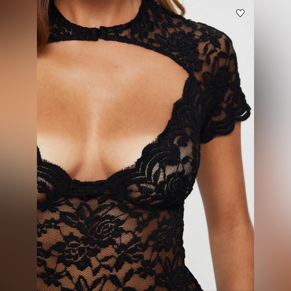 Princess Polly Black Lace Cutout Bodysuit - Picture 4 of 6